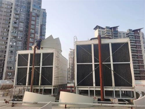 閉式冷卻塔殼體什么材質(zhì)好？